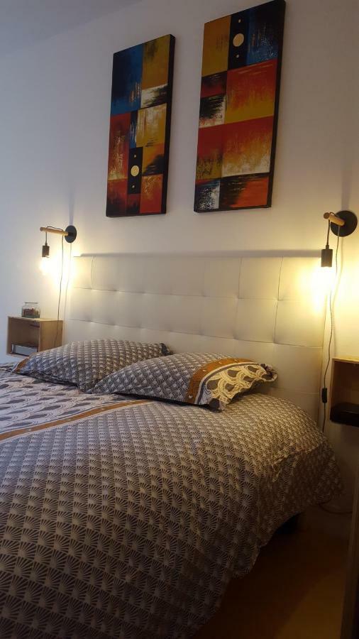 Votre Escale - Le Globe Trotteur Apartamento Niort Exterior foto