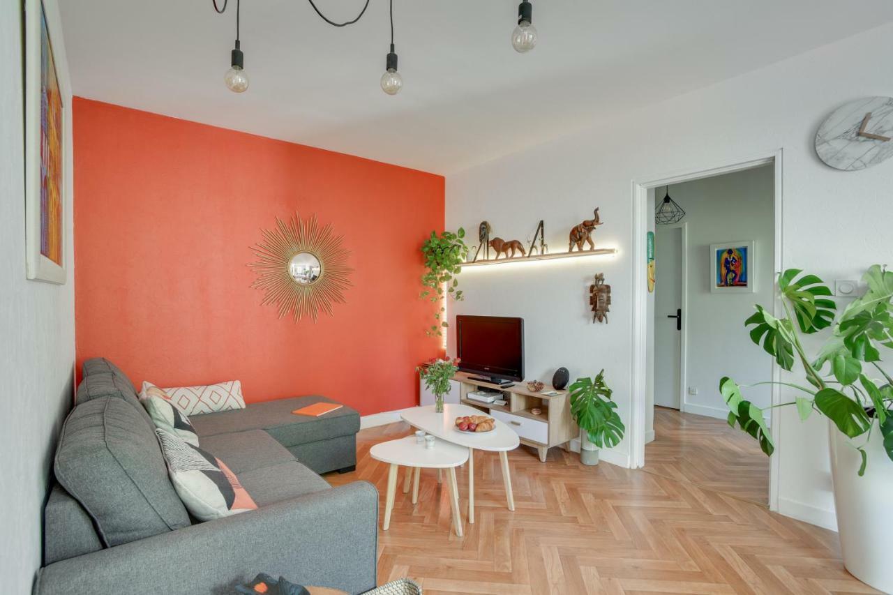 Votre Escale - Le Globe Trotteur Apartamento Niort Exterior foto